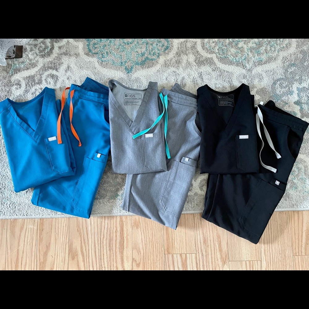 FIGS scrubs